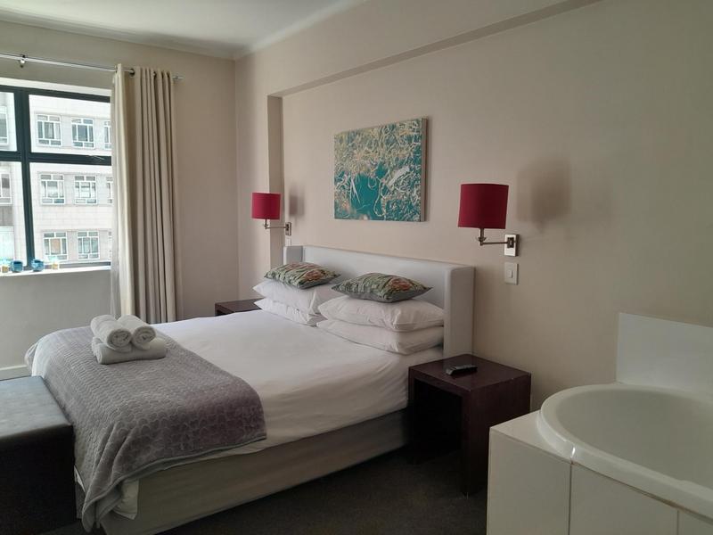 1 Bedroom Property for Sale in Cape Town City Centre Western Cape